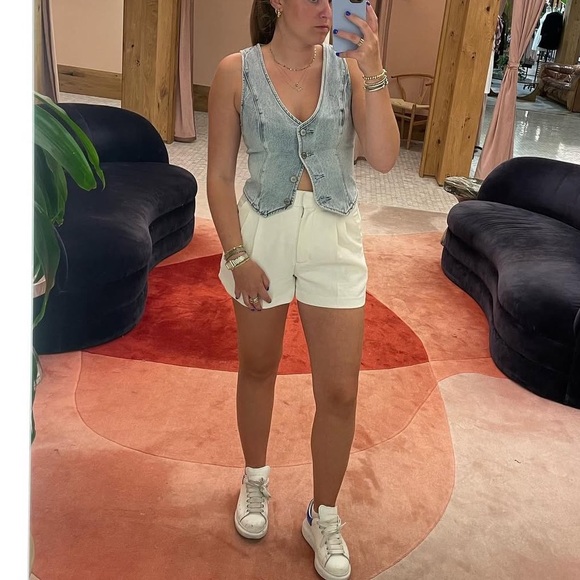 Denim Forum 90’s Mia Denim Blue Buttoned Vest - Picture 10 of 10